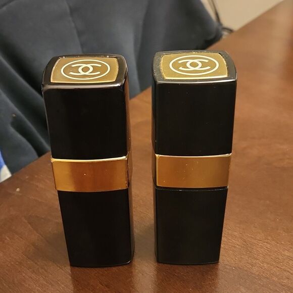 Chanel No 5 Eau De Cologne 2 Vintage Reusable Spray Bottle Cases 1.5oz Each - Picture 1 of 8
